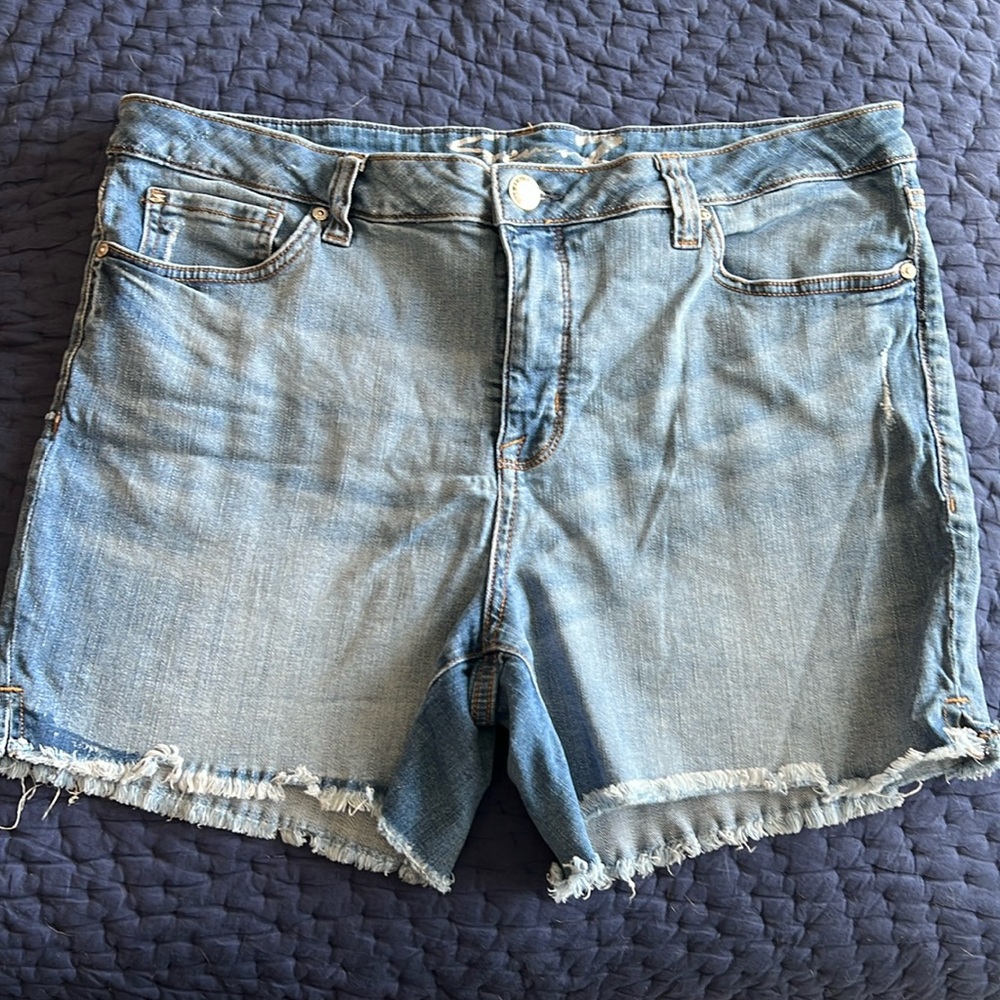 Women’s Seven7 Denim Shorts